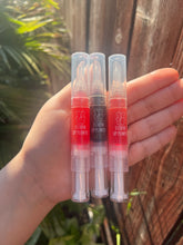 Load image into Gallery viewer, EXTREME LIP PLUMPERS