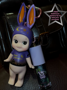 Sonny Angel Spooky Bunny w/ Richie The Mummy Gloss Bag Charm