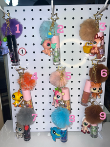 Lipgloss Keychains Available to claim for only 24 hours!